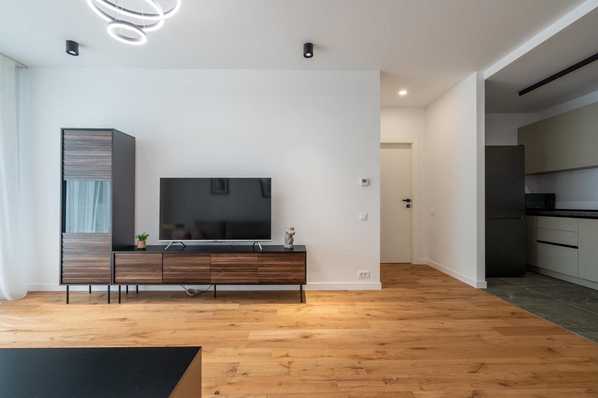 The Bronze Loft - One Cotroceni * Bucureşti