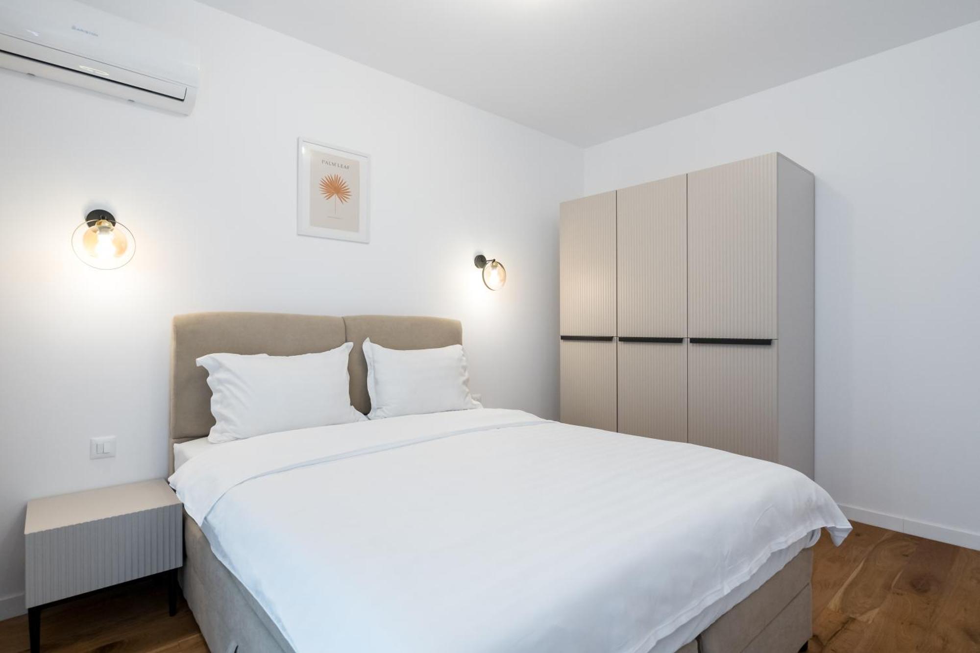 The Bronze Loft - One Cotroceni Bucureşti