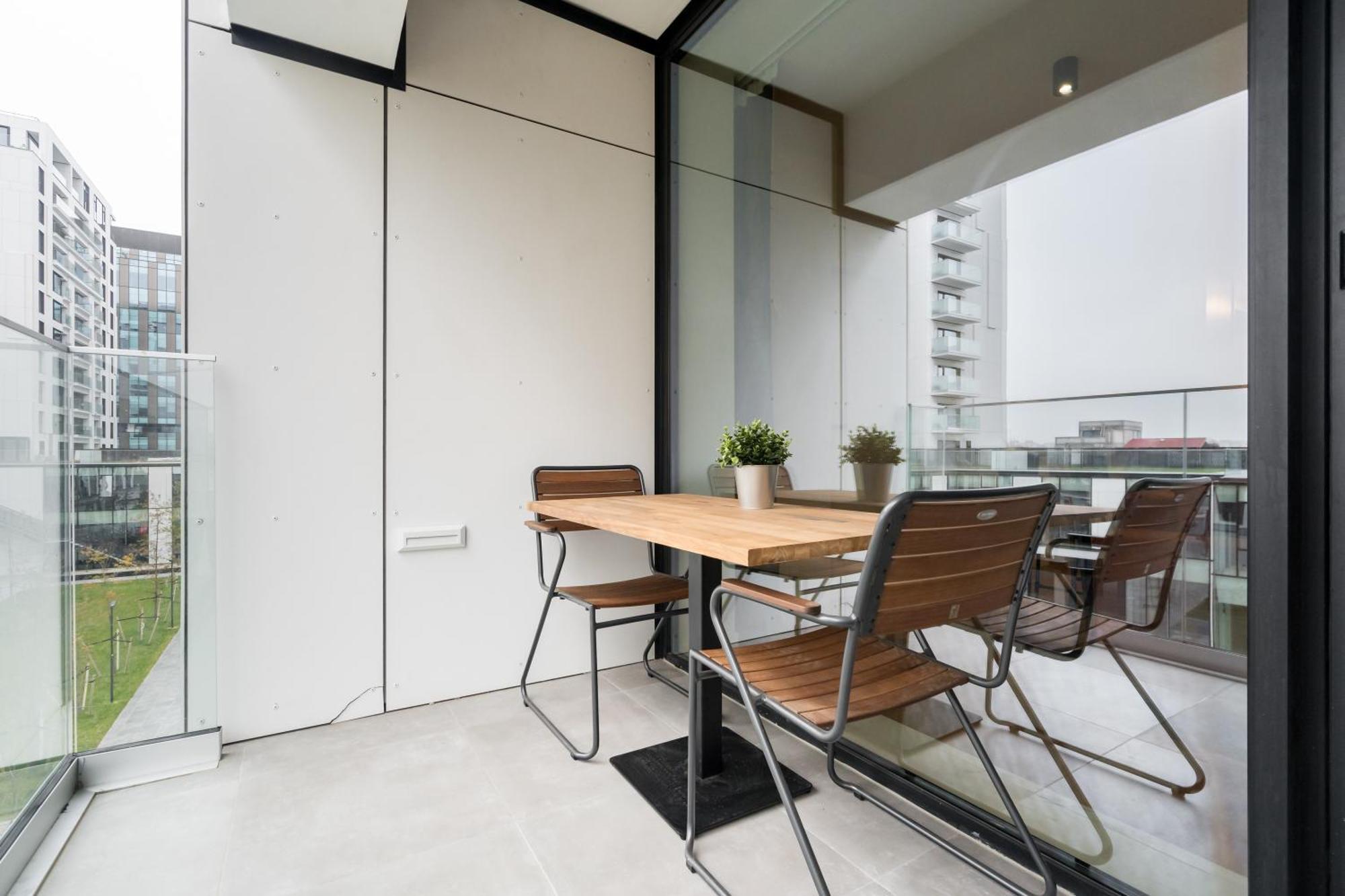 The Bronze Loft - One Cotroceni *