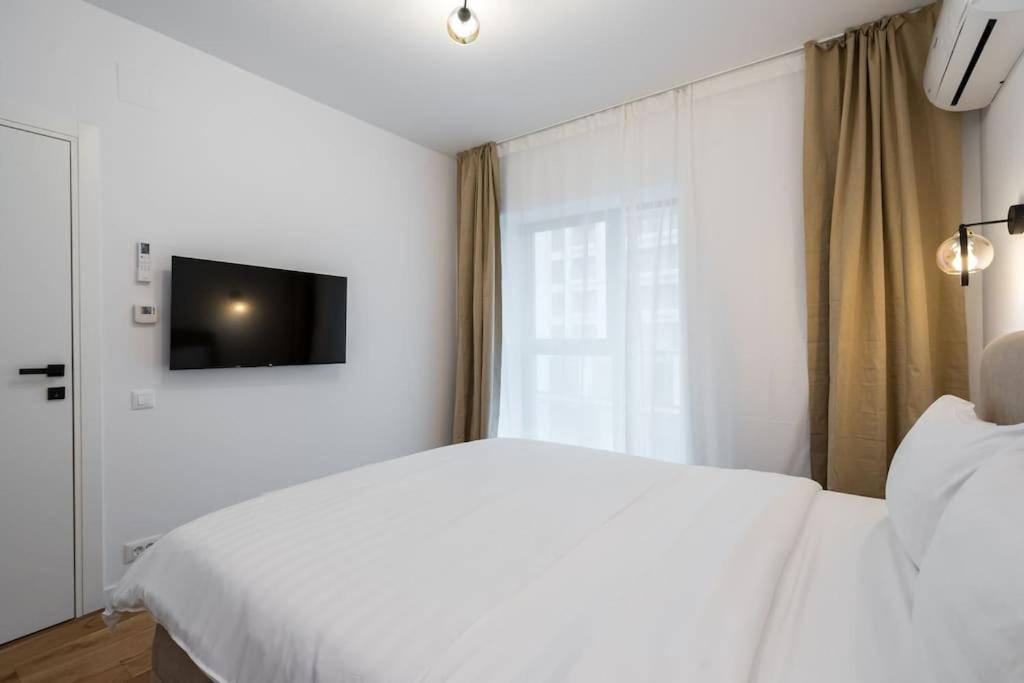 The Bronze Loft - One Cotroceni * Bucureşti